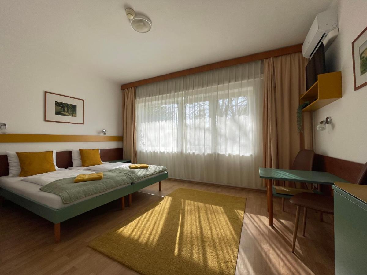 Hello Balcsi Apartmanhaz Tihany Exterior photo