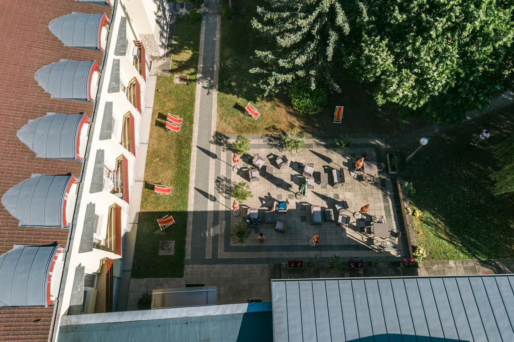 Hello Balcsi Apartmanhaz Tihany Exterior photo