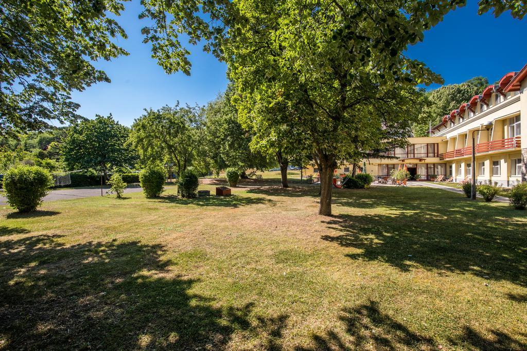 Hello Balcsi Apartmanhaz Tihany Exterior photo